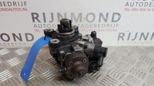 Used Diesel pump Volvo V60 I (FW/GW) 2.4 D5 20V Price € 350,00 Margin scheme offered by Autodemontage Rijnmond BV