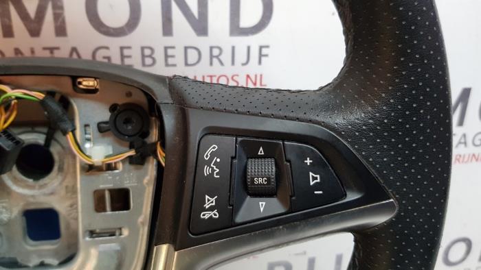Steering wheel from a Opel Astra J (PC6/PD6/PE6/PF6) 2.0 CDTI 16V 160 Ecotec 2015