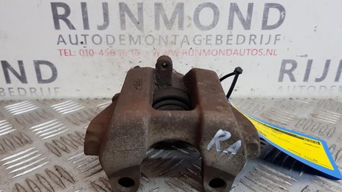 Gebrauchte Bremszange rechts hinten Mercedes S (W220) 3.2 S-320 CDI Preis € 40,00 Margenregelung angeboten von Autodemontage Rijnmond BV