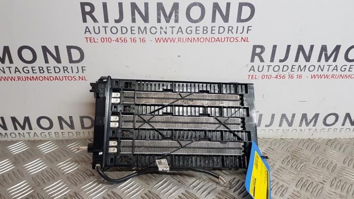 Używane Grzejnik BMW 1 serie (F20) 116d 1.5 12V TwinPower Cena na żądanie oferowane przez Autodemontage Rijnmond BV