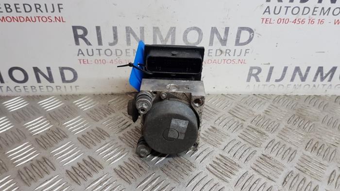 Begagnade ABS-pump Fiat 500 (312) 1.2 Pris € 24,20 Inklusive moms erbjuds av Autodemontage Rijnmond BV