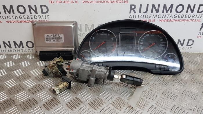 Used Ignition lock + computer Audi A4 (B6) 2.0 20V Price on request offered by Autodemontage Rijnmond BV