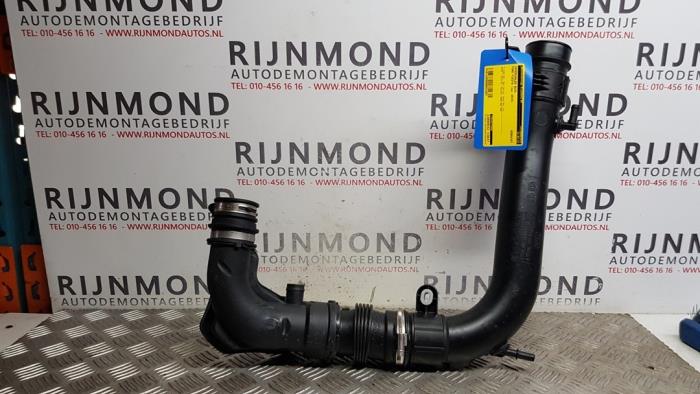 Gebrauchte Intercooler Rohr Ford Fiesta 7 1.0 EcoBoost 12V 100 Van Preis € 42,35 Mit Mehrwertsteuer angeboten von Autodemontage Rijnmond BV