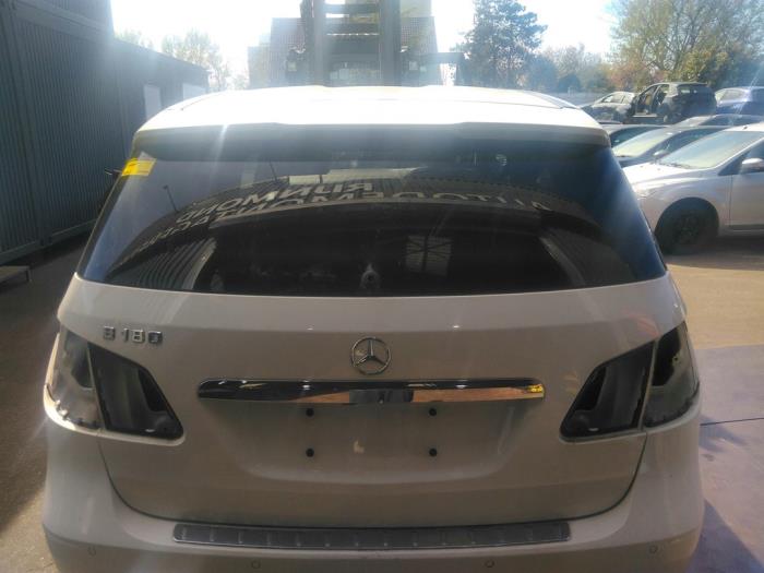 Tailgate from a Mercedes-Benz B (W246,242) 1.6 B-180 BlueEFFICIENCY Turbo 16V 2014
