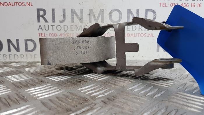Used Engine mount Mercedes B (W246/W242) 1.6 B-180 BlueEFFICIENCY Turbo 16V Price € 30,25 Inclusive VAT offered by Autodemontage Rijnmond BV
