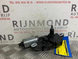 Used Rear wiper motor Volkswagen Caddy III (2KA,2KH,2CA,2CH) 1.6 TDI 16V Price € 30,25 Inclusive VAT offered by Autodemontage Rijnmond BV