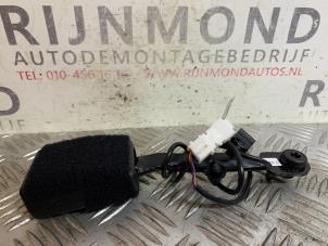 Used Front seatbelt buckle, right BMW 2 serie Gran Tourer (F46) 218i 1.5 TwinPower Turbo 12V Price € 54,45 Inclusive VAT offered by Autodemontage Rijnmond BV