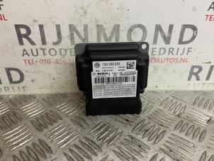Used Airbag Module Volkswagen Up! (121) 1.0 12V 60 Price € 90,75 Inclusive VAT offered by Autodemontage Rijnmond BV
