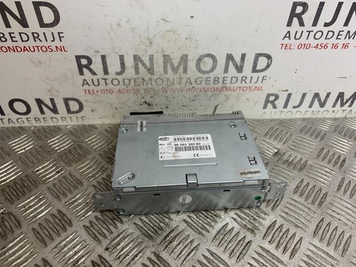 Używane Radio Peugeot 308 (L3/L8/LB/LH/LP) 1.6 16V THP Cena na żądanie oferowane przez Autodemontage Rijnmond BV