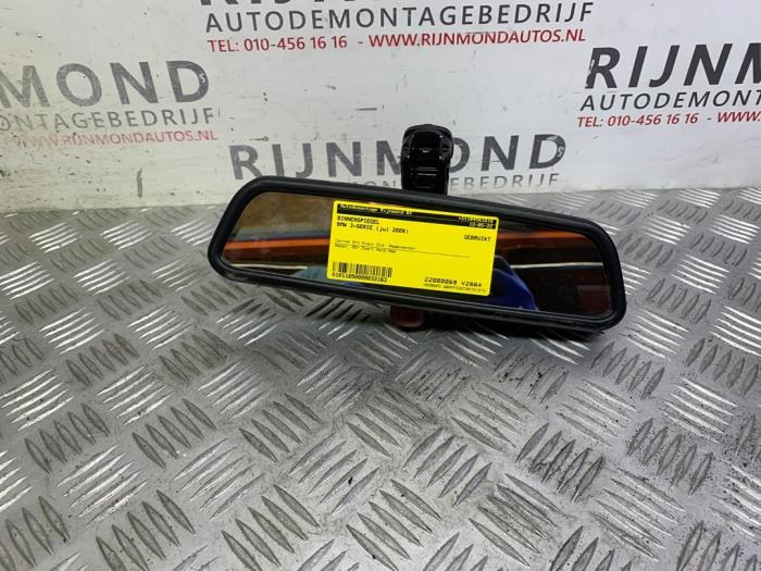 Rear view mirror from a BMW 3 serie (E90) 318i 16V 2008