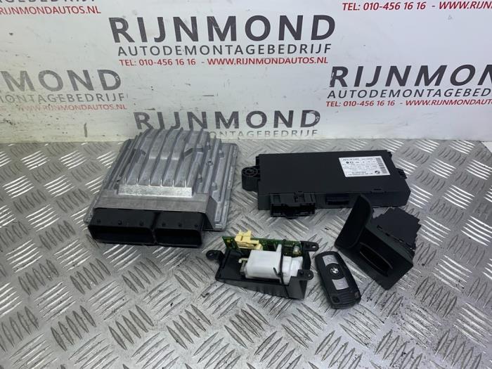 Used Ignition lock + computer BMW 3 serie (E90) 318i 16V Price € 242,00 Inclusive VAT offered by Autodemontage Rijnmond BV