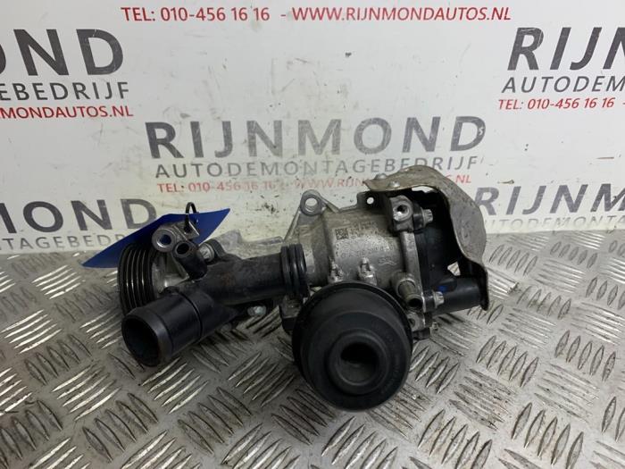Gebrauchte Wasserpumpe Mercedes B (W245) 1.7 B-170 16V Preis auf Anfrage angeboten von Autodemontage Rijnmond BV