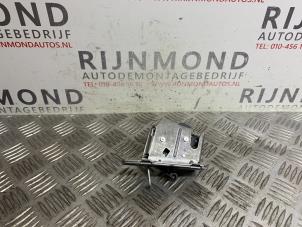 Used Tailgate lock mechanism Ford Transit Connect (PJ2) 1.6 TDCi 16V 115 Price on request offered by Autodemontage Rijnmond BV