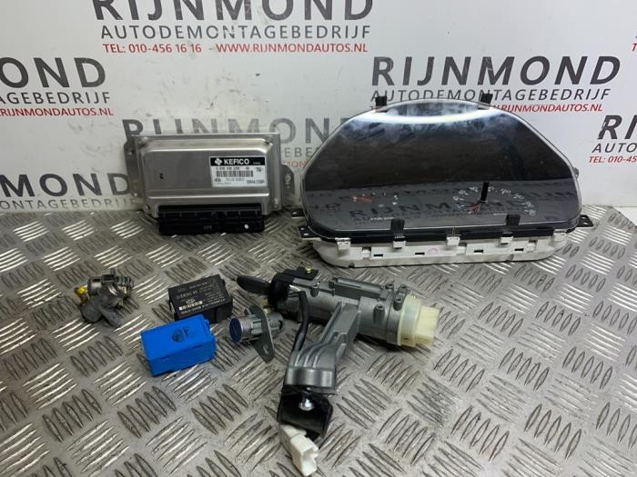 Used Ignition lock + computer Kia Picanto (BA) 1.0 12V Price € 150,00 Margin scheme offered by Autodemontage Rijnmond BV