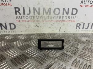 Usagé Eclairage immatriculation Renault Modus/Grand Modus (JP) 1.4 16V Prix sur demande proposé par Autodemontage Rijnmond BV