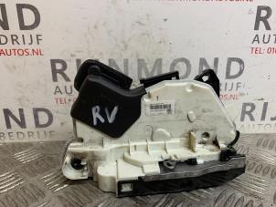 Used Front door lock mechanism 4-door, right Volkswagen Polo V (6R) 1.0 12V BlueMotion Technology Price € 36,30 Inclusive VAT offered by Autodemontage Rijnmond BV