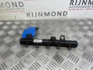Used Fuel injector nozzle Ford Focus 2 Wagon 2.0 TDCi 16V Price on request offered by Autodemontage Rijnmond BV