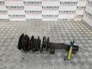 Gebrauchte Stoßdämpfer rechts vorne Mini Mini Open (R57) 1.6 16V Cooper S Preis € 90,75 Mit Mehrwertsteuer angeboten von Autodemontage Rijnmond BV
