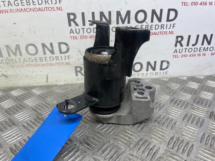 Usagé Support moteur Ford Transit Courier 1.0 Ti-VCT EcoBoost 12V Prix sur demande proposé par Autodemontage Rijnmond BV