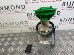 Used Petrol pump Mini Mini Open (R57) 1.6 16V Cooper S Price € 90,75 Inclusive VAT offered by Autodemontage Rijnmond BV