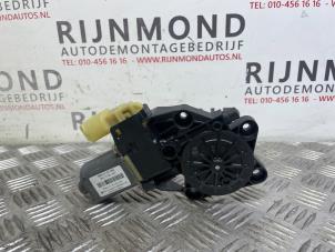 Used Door window motor Mini Mini Open (R57) 1.6 16V Cooper S Price € 24,20 Inclusive VAT offered by Autodemontage Rijnmond BV