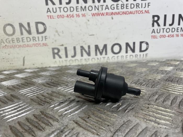 Airflow meter from a Audi A1 (8X1/8XK) 1.4 TFSI 16V 122 2010