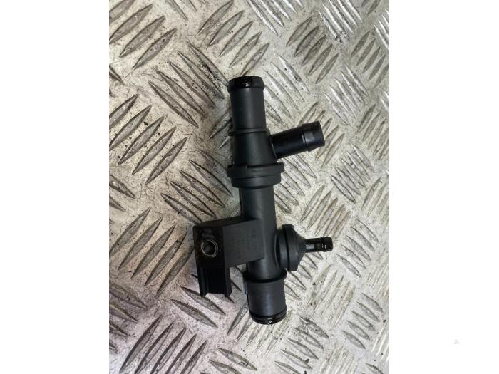 Airflow meter from a Audi A1 (8X1/8XK) 1.4 TFSI 16V 122 2010