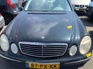 Used Bonnet Mercedes E (W211) 2.2 E-220 CDI 16V Price € 225,00 Margin scheme offered by Autodemontage Rijnmond BV
