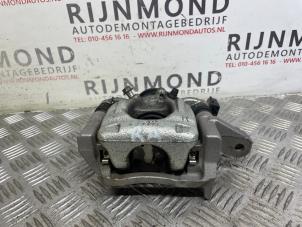 Used Rear brake calliper, right Nissan Qashqai (J11) 1.3 DIG-T 140 16V Price € 151,25 Inclusive VAT offered by Autodemontage Rijnmond BV
