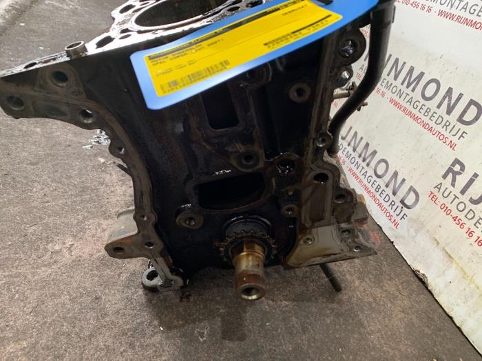 Dolny blok silnika Opel Corsa D 1.4 16V Twinport - 24450960