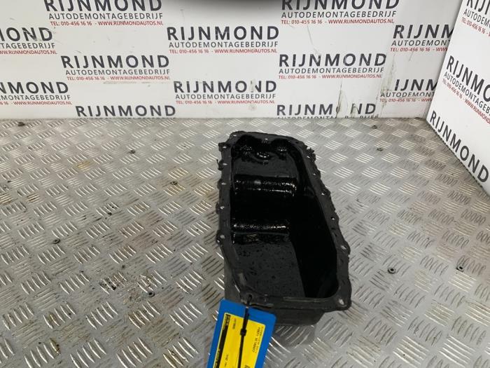 Usagé Couvercle carter Opel Combo 1.3 CDTI 16V ecoFlex Prix sur demande proposé par Autodemontage Rijnmond BV