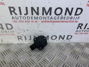 Used Oil level sensor Kia Sportage (SL) 1.6 GDI 16V 4x2 Price on request offered by Autodemontage Rijnmond BV