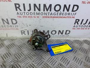 Usados Bomba de agua Kia Sportage (SL) 1.6 GDI 16V 4x2 Precio de solicitud ofrecido por Autodemontage Rijnmond BV