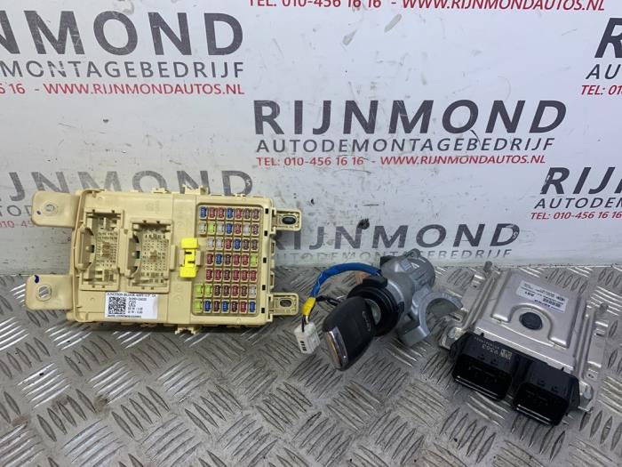 Used Ignition lock + computer Kia Picanto (JA) 1.0 12V Price on request offered by Autodemontage Rijnmond BV