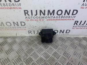 Used Glow plug relay Mercedes ML II (164/4JG) 3.0 ML-320 CDI 4-Matic V6 24V Price € 151,25 Inclusive VAT offered by Autodemontage Rijnmond BV