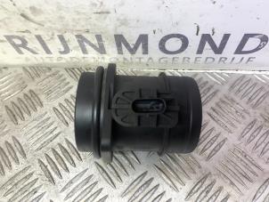 Luftmassenmesser van een Peugeot 208 I (CA/CC/CK/CL) 1.6 16V GTI 2014
