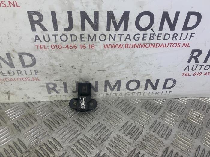 Begagnade MAP-sensor (insugsrör) Volkswagen Golf V (1K1) 1.6 FSI 16V Pris € 20,00 Marginaltabell erbjuds av Autodemontage Rijnmond BV