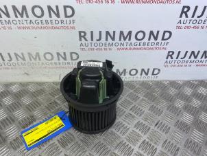 Used Heating and ventilation fan motor Peugeot 207/207+ (WA/WC/WM) 1.4 16V Vti Price € 30,25 Inclusive VAT offered by Autodemontage Rijnmond BV