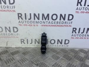 Usados Interruptor BMW 1 serie (F20) 116d 1.6 16V Efficient Dynamics Precio de solicitud ofrecido por Autodemontage Rijnmond BV