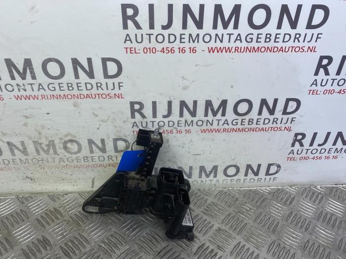 Gebrauchte Stromverteiler BMW 1 serie (F20) 116d 1.6 16V Efficient Dynamics Preis auf Anfrage angeboten von Autodemontage Rijnmond BV