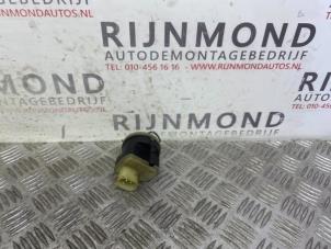 Used Fuel filter BMW 1 serie (F20) 116d 1.6 16V Efficient Dynamics Price on request offered by Autodemontage Rijnmond BV