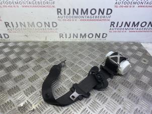 Used Front seatbelt, right BMW 1 serie (F20) 116d 1.6 16V Efficient Dynamics Price € 42,35 Inclusive VAT offered by Autodemontage Rijnmond BV