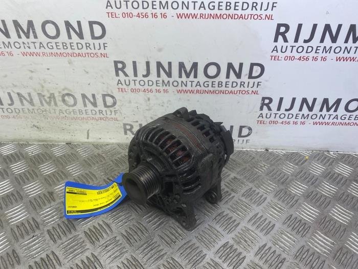Gebrauchte Dynamo Renault Master II (FD/HD) 2.5 dCi 120 FAP Preis € 24,99 Margenregelung angeboten von Autodemontage Rijnmond BV