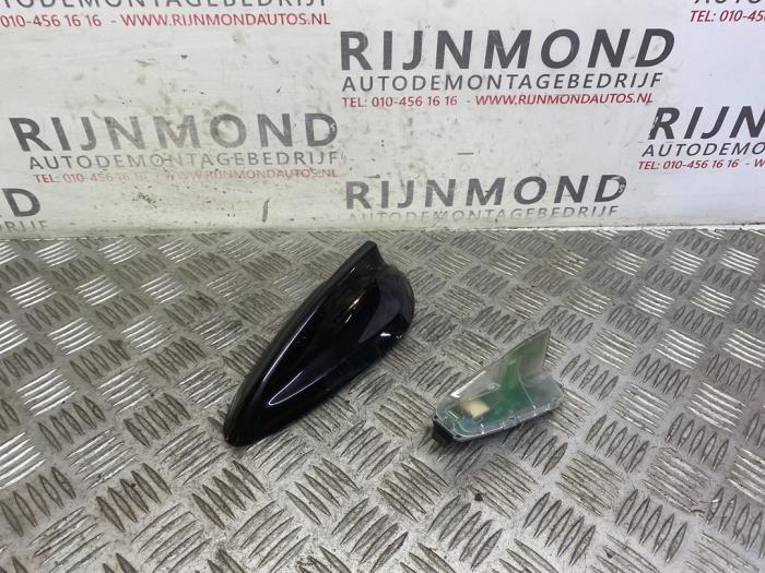 Używane Antena BMW 1 serie (F20) 120d 2.0 16V Cena na żądanie oferowane przez Autodemontage Rijnmond BV
