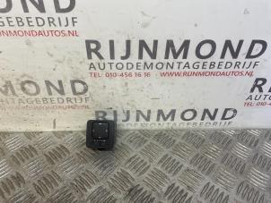 Gebrauchte Spiegel Schalter Mazda Demio (DW) 1.5 16V Preis auf Anfrage angeboten von Autodemontage Rijnmond BV