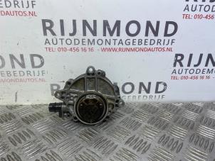 Used Vacuum pump (petrol) BMW 3 serie (E90) 318i 16V Price € 72,60 Inclusive VAT offered by Autodemontage Rijnmond BV