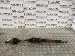 Used Front drive shaft, right Volvo V40 (MV) 2.0 D2 16V Price on request offered by Autodemontage Rijnmond BV
