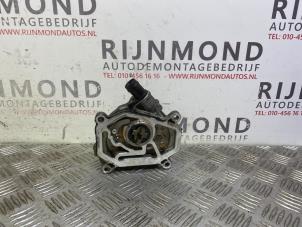 Usados Bomba de vacío (Gasolina) Mercedes B (W246,242) 1.6 B-180 BlueEFFICIENCY Turbo 16V Precio € 72,60 IVA incluido ofrecido por Autodemontage Rijnmond BV