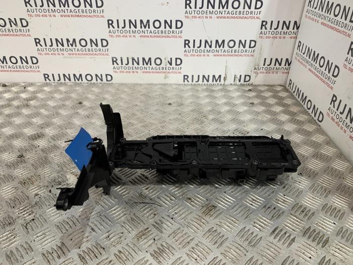 Usagé Couvercle soupapes Citroen C4 Cactus (0B/0P) 1.6 Blue Hdi 100 Prix sur demande proposé par Autodemontage Rijnmond BV