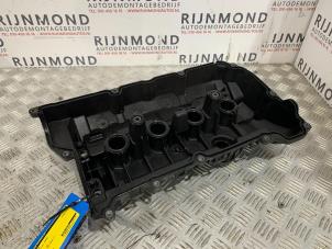 Ventildeckel van een Peugeot 207/207+ (WA/WC/WM) 1.4 16V Vti 2009